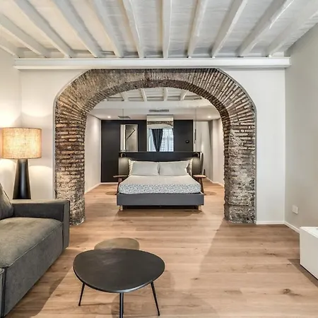 Vicolo Orsoline Piazza Spagna Apartman *